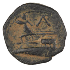 Alternative view of Phoenecia Arados AE17 Head of Tyche / Athena on Prow