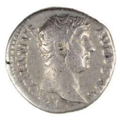 Hadrian Denarius Justita Seated Unrecorded Variety RIC 214 VAR